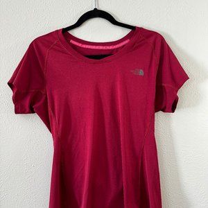 The North Face Women's SS Workout Tee - Size M